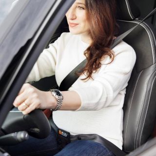 Ste tehotná a chcete zvýšiť bezpečnosť počas cestovania autom ? 🚗 Tehotenský 3bodový pás do auta od značky BeSafe chráni...
